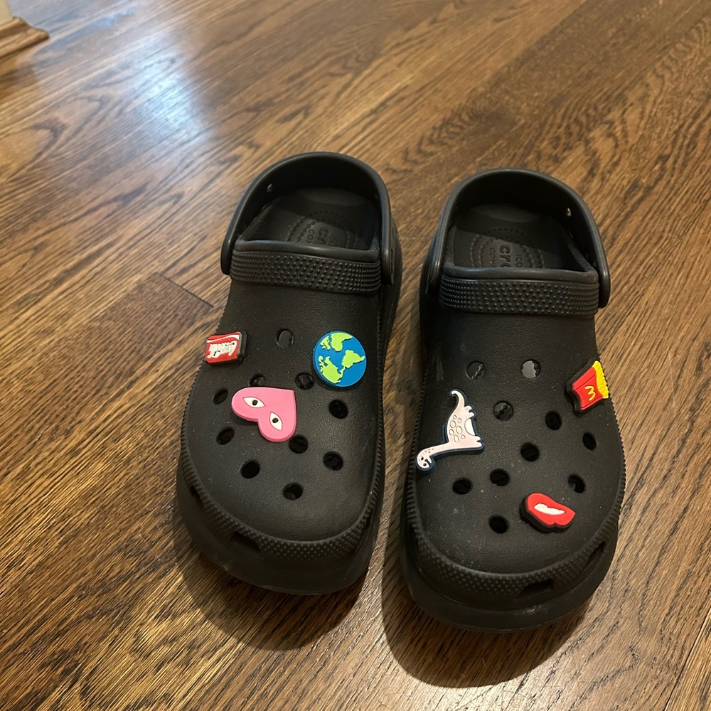 Crocs - Picture 8 of 9
